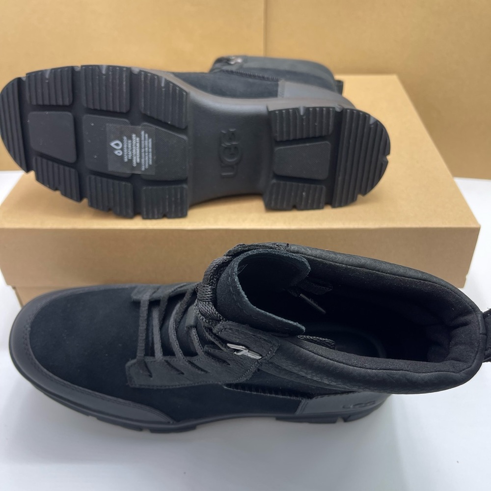 UGG Women's UGG
W / 1174492
W ASHTON WEATHERIZED LACE UP Boots Black - Picture 11 of 16